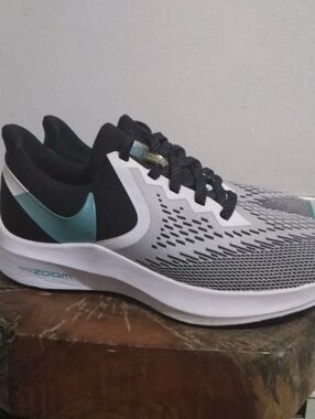 Nike Zoom Air Winflo 6 Grey and Teal Running Shoes Women's Sz 8.5